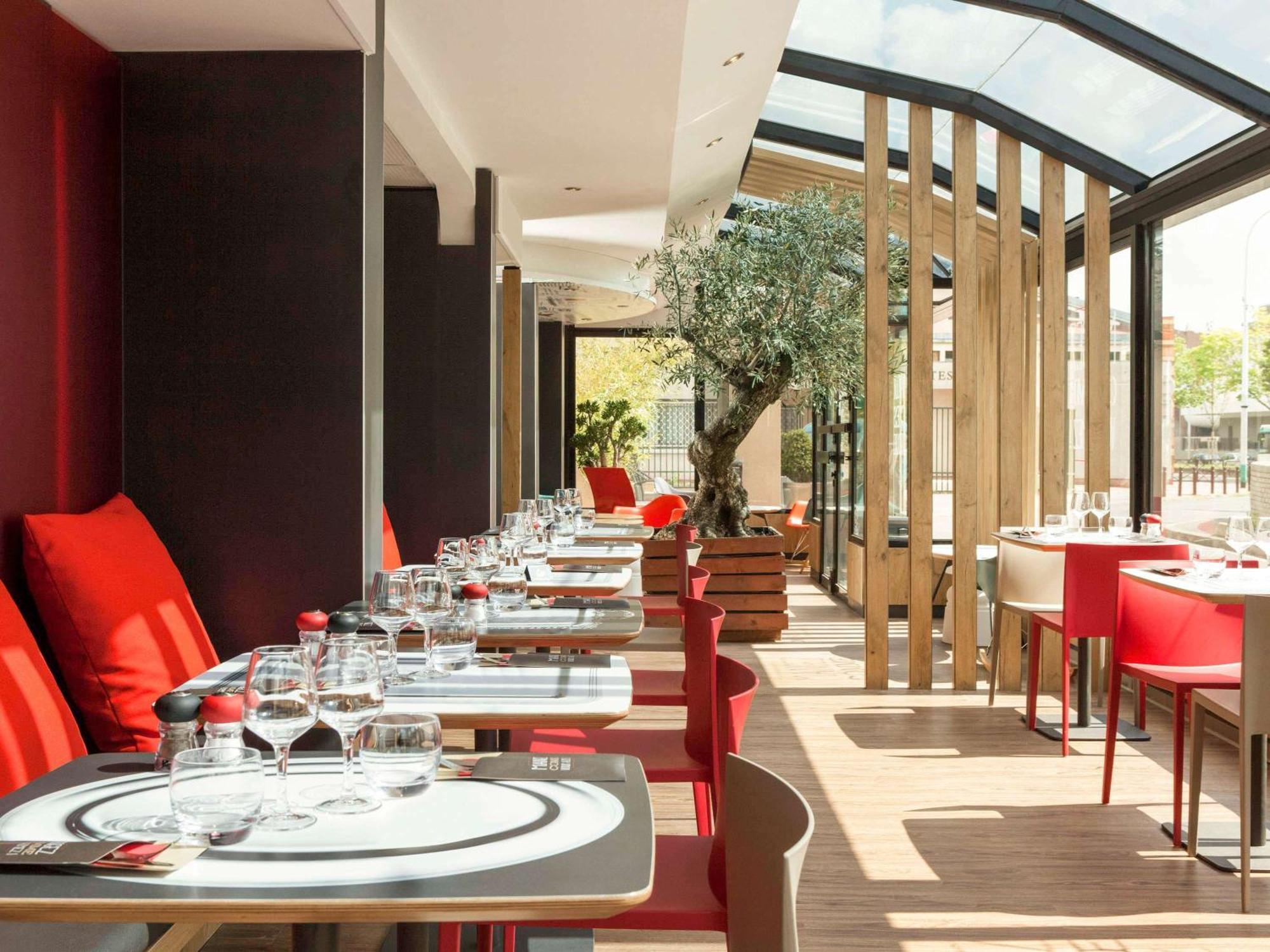 Ibis Paris Gennevilliers Hotel Eksteriør billede